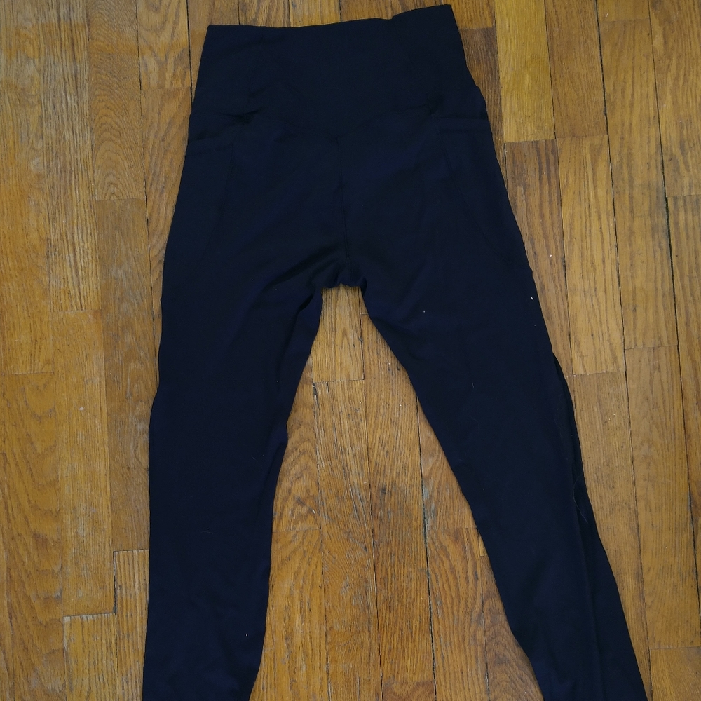 Halara Black Crossover Leggings
